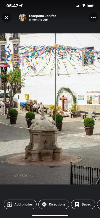 Stylish 3 Bed House 2 Bathrooms, With Patio, Roof Terrace And Communal Pool 5 Minutes Away From The Beautiful Spanish White Village Of Casares Pueblo And Only 20 Mins From The Sea Exterior foto