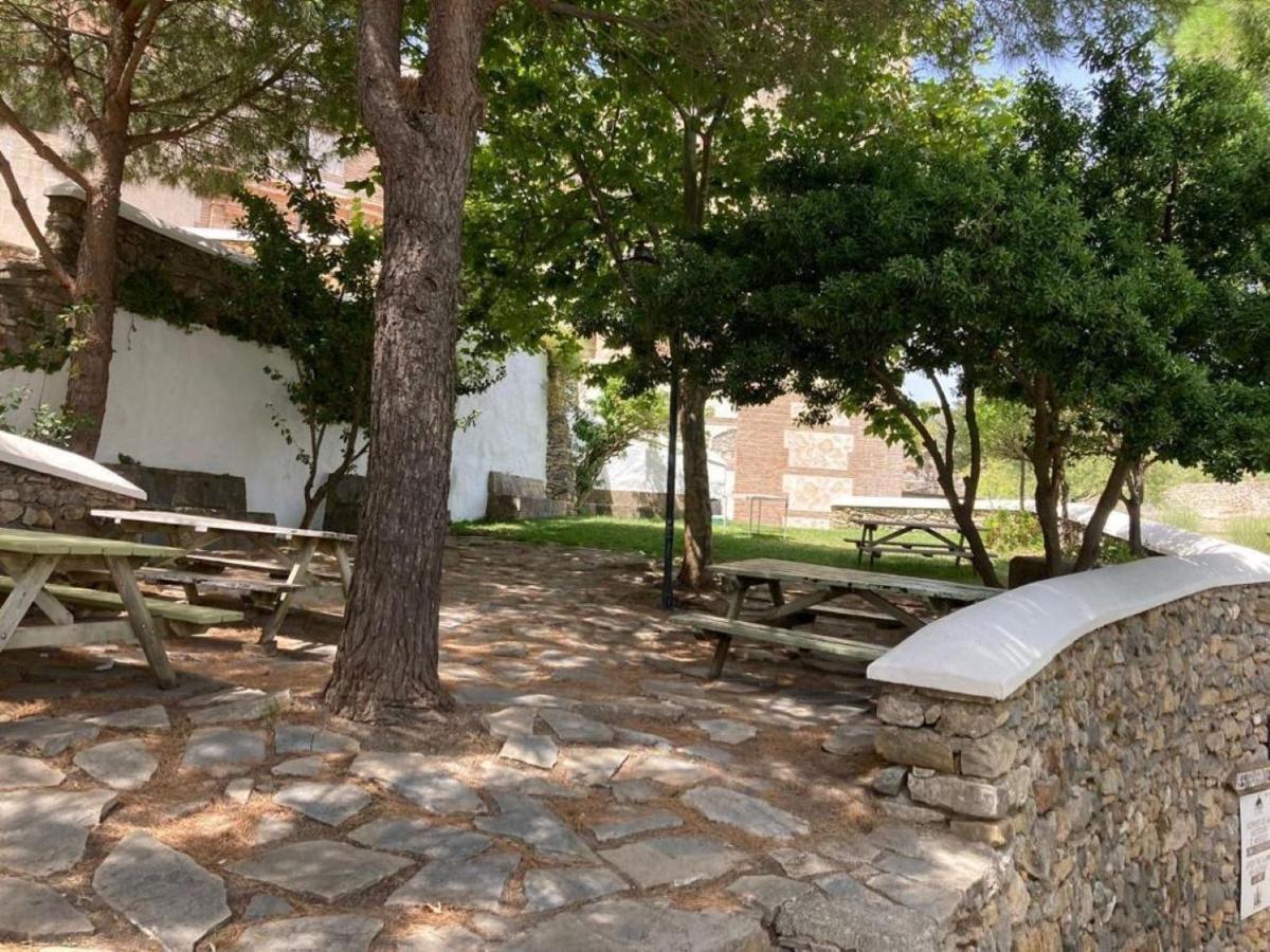 Stylish 3 Bed House 2 Bathrooms, With Patio, Roof Terrace And Communal Pool 5 Minutes Away From The Beautiful Spanish White Village Of Casares Pueblo And Only 20 Mins From The Sea Exterior foto